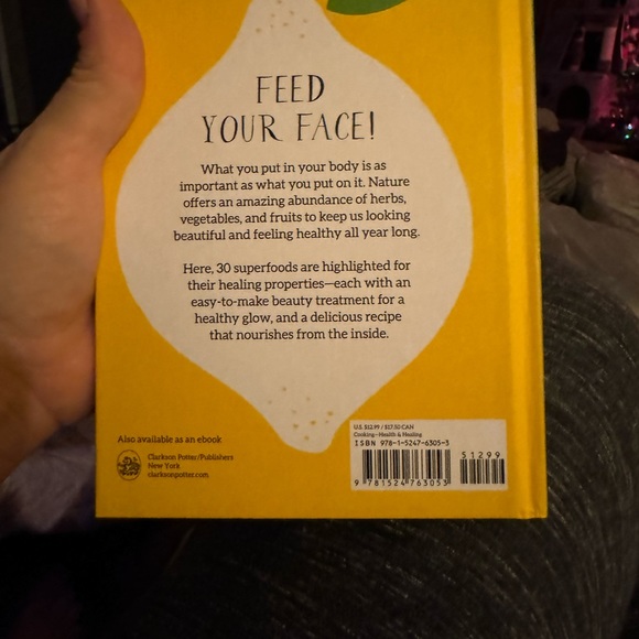 Book - Picture 3 of 4